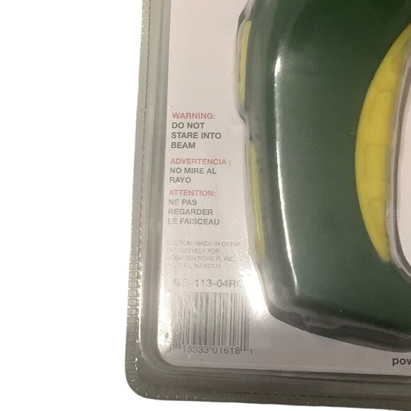 Rechargeable 4 LED Flashlight Go Green 30 Lumens Brightest Energy Efficient NEW - Picture 7 of 8